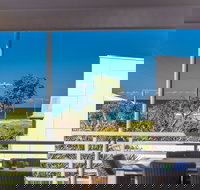 A PERFECT STAY - Sandy Feet - 2032 Olympic Games