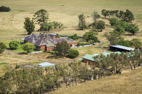 Coragulac House Cottages - 2032 Olympic Games 5