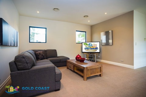 Indulgence On Bay Four - 2032 Olympic Games 7