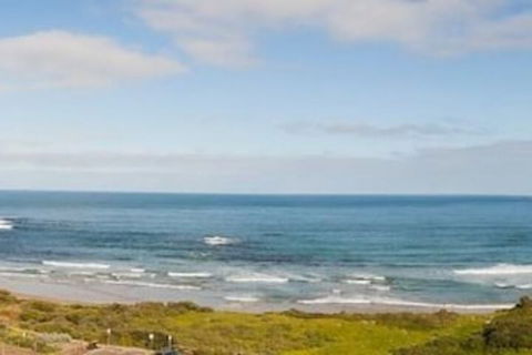 Smith Beach Getaways Beachwood Garden Studio - 2032 Olympic Games 1