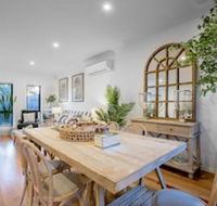 AUJOY 3 Bed Townhouse Burwood 3 - 2032 Olympic Games