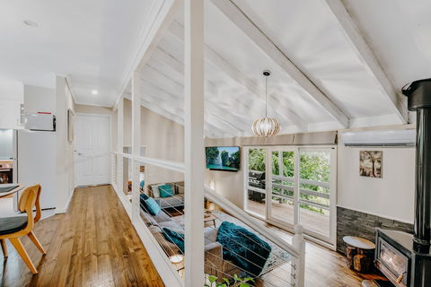 Steep Creek Retreat - 2032 Olympic Games 5
