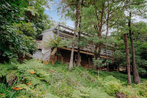 Steep Creek Retreat - 2032 Olympic Games 1