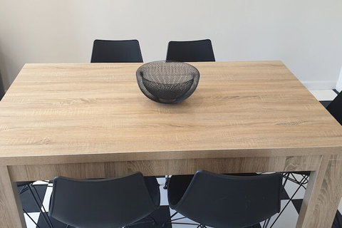 Port Life Beach House - 2032 Olympic Games 1