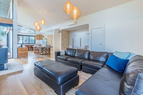 Coastal Elements Free Wifi - 2032 Olympic Games 5