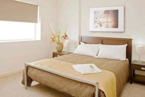 Glenelg Pacific Apartments - 2032 Olympic Games 3