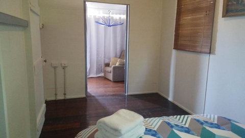 66a Farnborough Rd - 2032 Olympic Games 7