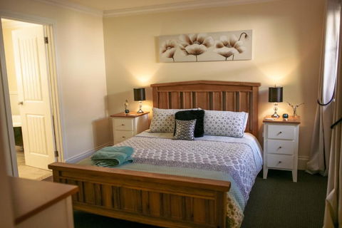 Quiet Escapes Cottages - 2032 Olympic Games 3
