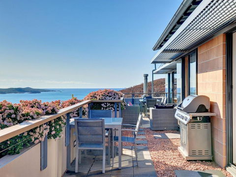 One Mile Cl Townhouse 22 26 The Deckhouse - 2032 Olympic Games 5