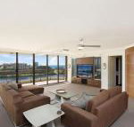 Seascape Apartments Unit 1201A Luxury apartment with views of the Gold Coast  Hinterland - 2032 Olympic Games