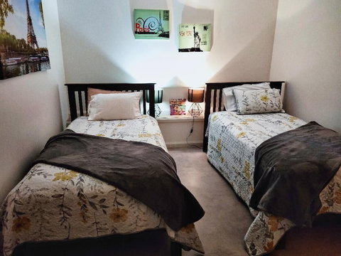 Wanderlust Cottage - 2032 Olympic Games 6