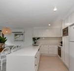 BEAUTIFULLY RENOVATED OCEANSIDE APARTMENT Lamer 9 - 2032 Olympic Games