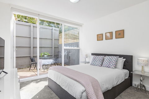 BOUTIQUE STAYS - Brighton By The Sea - 2032 Olympic Games 2
