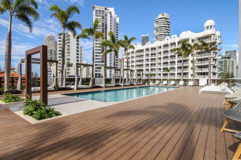 Luxurious 2 Bedroom Brand New Apartment With Amazing Hinterland Views - 2032 Olympic Games 2