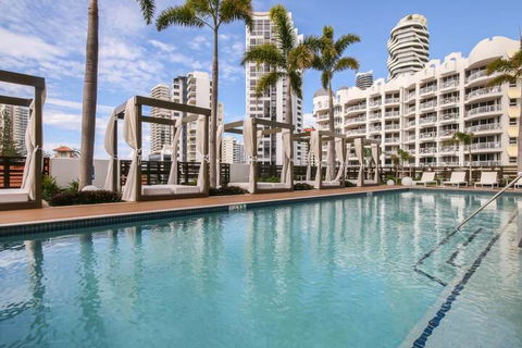 Luxurious 2 Bedroom Brand New Apartment With Amazing Hinterland Views - 2032 Olympic Games 1