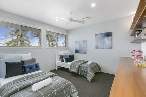 Havana Blue - Large 4 Bedroom Home - 2032 Olympic Games 7