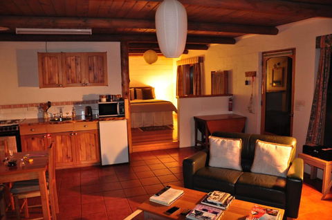 Herons Rise Vineyard Accommodation - 2032 Olympic Games 4