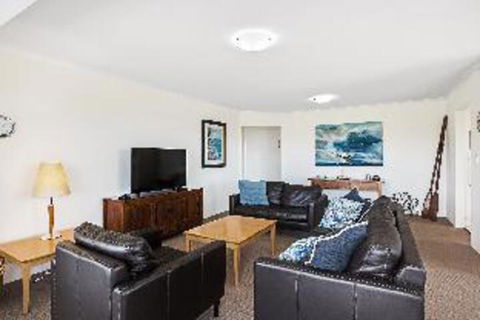 3 Bedroom Apartment Albacore Unit 6 12 Ondine Close - 2032 Olympic Games 3