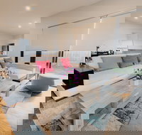 115glen Manor 2 - 2032 Olympic Games