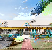 Wander Inn  Bunbury Backpackers - 2032 Olympic Games