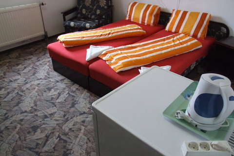 Blackboy Tree Motel - 2032 Olympic Games 3