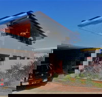 Mahogany Motel - 2032 Olympic Games