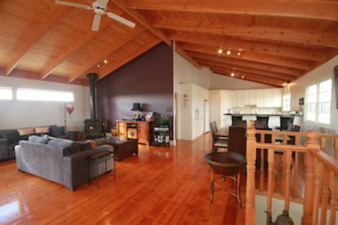 Pelican Sands Bed & Breakfast - 2032 Olympic Games 0