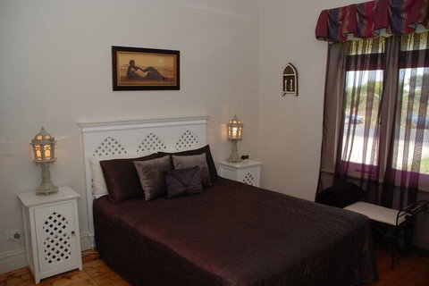 Pelican Sands Bed & Breakfast - 2032 Olympic Games 6