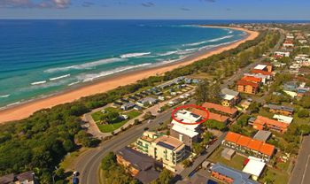 Pacific Royale Penthouse 311 - 2032 Olympic Games 5