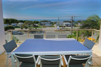 Pacific Royale Penthouse 311 - 2032 Olympic Games 3