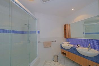 Pacific Royale Penthouse 311 - 2032 Olympic Games 2