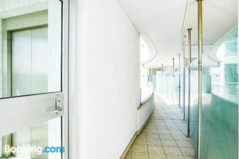 Bayline Beachfront Apartment No 4 - 2032 Olympic Games 1