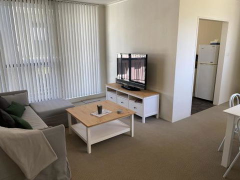 Flynns Retreat Everard Street - 2032 Olympic Games 6