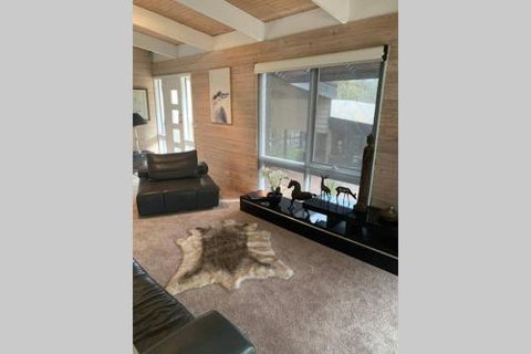 Mt Martha Couples Retreat - 2032 Olympic Games 3