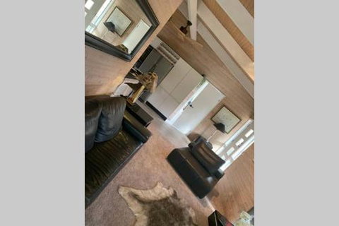 Mt Martha Couples Retreat - 2032 Olympic Games 5