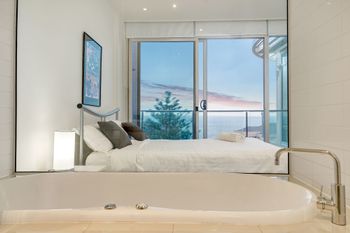 Penthouse Liberty Towers - 2032 Olympic Games 4