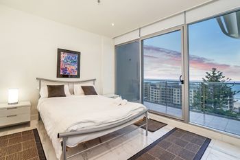Penthouse Liberty Towers - 2032 Olympic Games 2