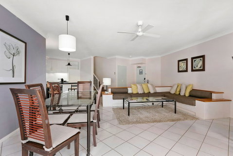 Poolside Apt In Alamanda Beachfront Resort 67 - 2032 Olympic Games 5