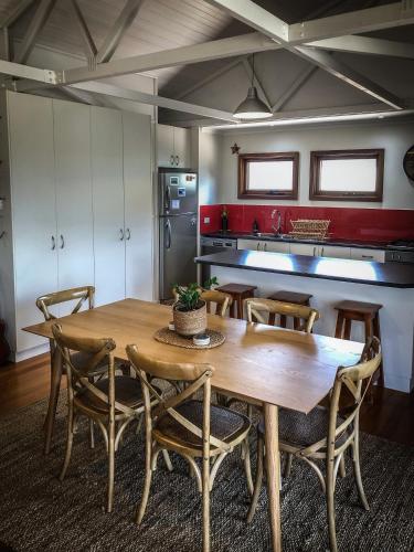 Samphire Beach House - 2032 Olympic Games 5