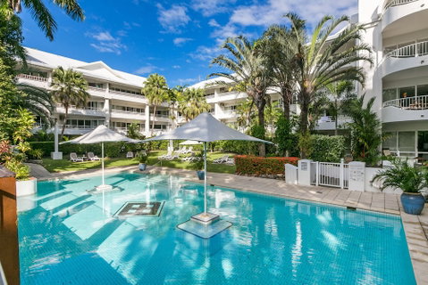 Poolside Apt In Alamanda Beachfront Resort 41 - 2032 Olympic Games 5