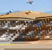 Albury Townhouse Motel - 2032 Olympic Games