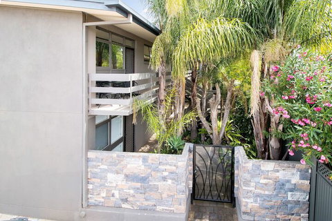 Adelaide DressCircle Apartments Sussex St - 2032 Olympic Games 2