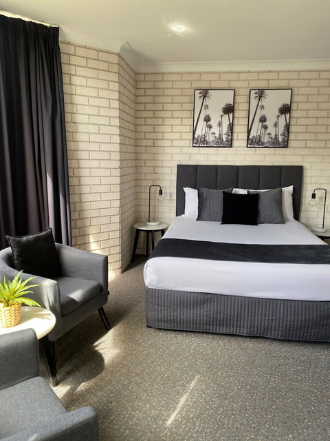 Beach Park Motel - 2032 Olympic Games 5