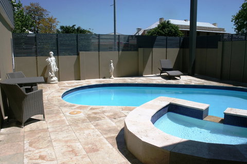 Noah's Mid City Motor Inn - 2032 Olympic Games 3