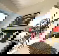 The Waves Apartments - 2032 Olympic Games