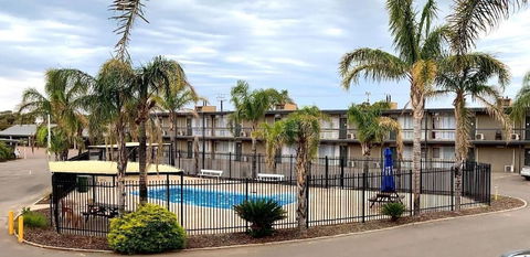 Westland Hotel Motel - 2032 Olympic Games 3