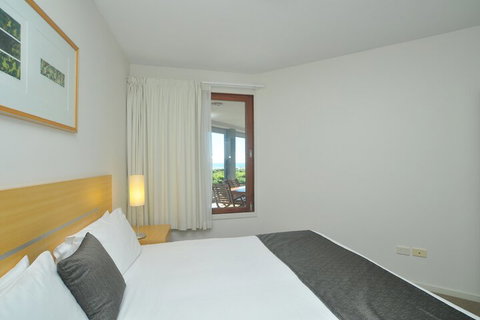 Lennox Holiday Apartments - 2032 Olympic Games 3