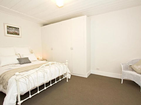 Queen's Cottage Bed And Breakfast Barossa Valley - 2032 Olympic Games 3