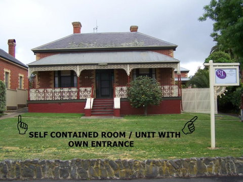RJs Bed & Breakfast - 2032 Olympic Games 4