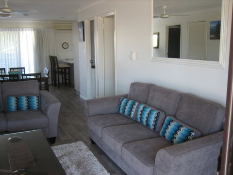 Regency Waterfront Motel - 2032 Olympic Games 3